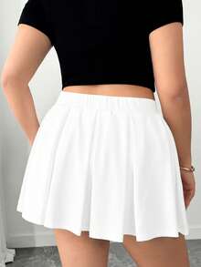 SHEIN PETITE CURVE 大码女式纯白色休闲运动百褶背带网球裙，迷你裙，适合学校/校园穿着，春夏皆宜 - 白色 - 查看 2