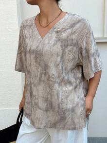 Dazy Plus Áo thun nữ cỡ lớn tay ngắn cổ chữ V dáng rộng, phong cách đường phố, thích hợp cho mùa xuân/hè. - Xám - Xem 7