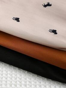 男童简约廓形三件套裤装，卡其色、黑色、小马印花，舒适休闲套装短裤，适合日常穿着、旅行、度假、夏季海滩、春夏等多种场合。 - 彩色 - 查看 7