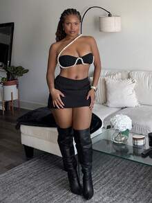 Hauture 珍珠串飾帶背心交叉上衣 - 黑色 - 查看 6