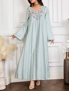 Al Najma Women's Elegant Embroidered Long Sleeve Arabic Style Dress - Multicolor - View 7