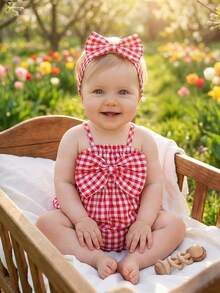 SHEIN Vintaside Kids 2件套女婴时尚可爱条纹露肩连体衣和发带套装，夏季派对 - 紅色 - 查看 11