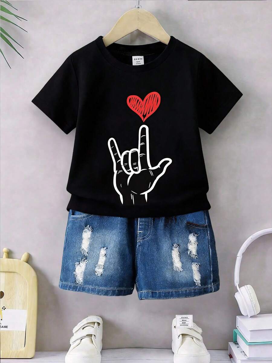 6M-3T Infant/Toddler Boys' Valentine's Day Heart & Letter Print Crew Neck Short Sleeve Pullover T-Shirt, Infant/Toddler Clothing, Boys' Clothing, Boys' Tops, Boys' Pullover, Boys' Short Sleeve T-Shirt, Suitable For Valentine's Day, Parties, Casual Wear, Sweet & Cool Style, Heart Decor, Suitable For Spring/Summer - Black - View 1