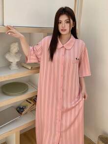 Dazy Plus Áo ngủ nữ cỡ lớn kẻ sọc tay ngắn cài một hàng khuy kiểu dáng thường ngày - Hồng - Xem 7