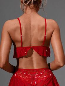 SpicyHot Set Lingerie Seksi 2 Potong: Bralette Patchwork Renda & Jala dengan Dekorasi Rhinestone dan Celana Pendek Berumbai - Merah - View 2