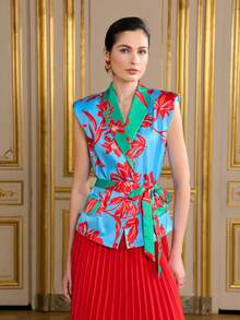 LOTSLUV Women's Blue, Green, Red Tropical Floral Placement Print, V-Neck Sleeveless Cinched Waist Padded Shoulder, Printed Jacket - Blue - View 6