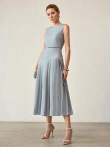 MOTF PREMIUM 优雅收腰修身长款褶裥连衣裙，春夏款 - 淺藍色 - 查看 4