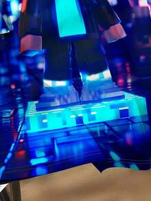 SHEIN 方领休闲图案 T 恤，适合青少年男孩，图案包括 MC、城市英雄、漫画、动漫、霓虹灯、城市、赛博朋克、游戏、游戏世界等，适合夏季 - 彩色 - 查看 5