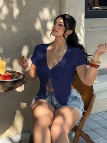SHEIN EZwear Áo thun nữ cỡ lớn màu xanh hải quân với dây rút phía trước và chất liệu vải đục lỗ. - Màu xanh hải quân - Xem 3