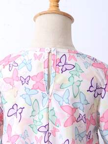SHEIN Đầm maxi tay loe cổ chữ V in hình bướm siêu dễ thương dành cho bé gái, mang đến vẻ ngoài ngọt ngào và đáng yêu của một nàng công chúa; được làm từ chất liệu thoải mái, nhẹ nhàng chăm sóc làn da mỏng manh của bé - hoàn hảo cho cả những buổi đi chơi hàng ngày và những dịp lễ hội, dễ dàng thu hút mọi ánh nhìn! - Nhiều màu - Xem 5