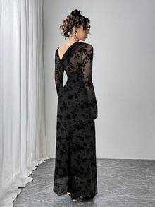 Siren Gaze French-Style Luxury Off-The-Shoulder Velvet Long-Sleeve Evening Gown,Retro Black Floral Printed Slim-Fit Autumn Elegant Dining Banquet Formal Dress - Black - View 2