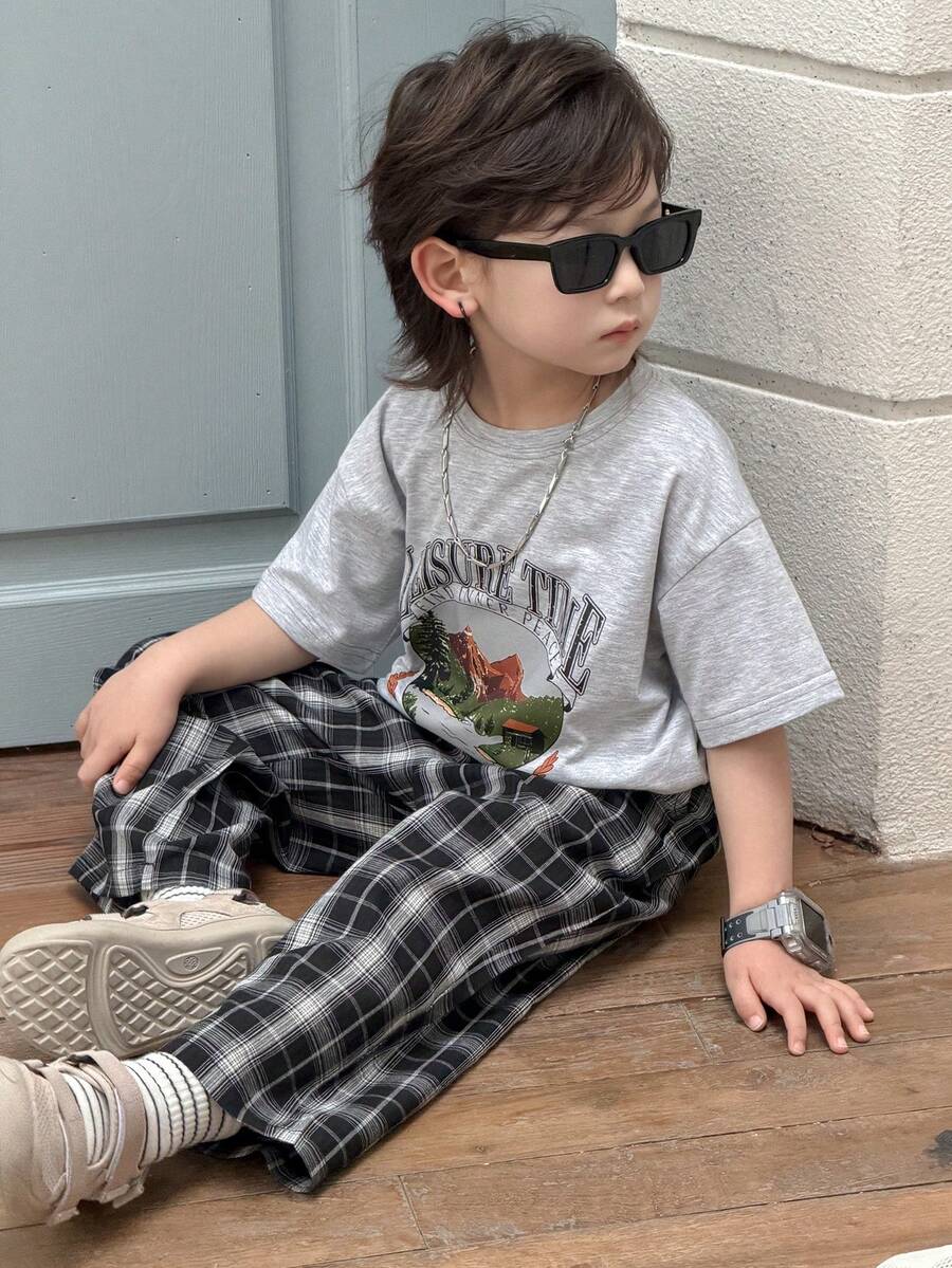 DAZY 两件套男童山形字母印花圆领短袖T恤和格子裤休闲套装 - 灰色 - 查看 1