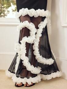 MOTF PREMIUM WOMEN'S U-NECK CONTRAST FLORAL RUFFLE LAYERED DESIGN MERMAID HEM SLIM FIT DRESS - Black - View 2