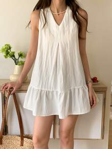 DAZY Áo hai dây dài ngang gối cổ chữ V không tay, hở lưng, buộc dây, kiểu dáng thường ngày dành cho nữ. - trắng - Xem 6