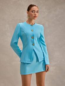 CLARA VERO Damen Zweiteiler aus asymmetrischem Blazer mit Metall-Schnalle zur Taillierung und Langarm sowie Rock mit niedriger Taille, Ozean-Element-Motiv - Babyblau - Übersicht 3