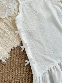 Young Girls White Textured Spaghetti Strap Dress, Pleated Soft Fabric, Ruffle Trim, Loose A-Line Silhouette, Bow Tie Accent, Sweet & Charming, Suitable For Summer Beach, Birthday Party, Princess - White - View 5