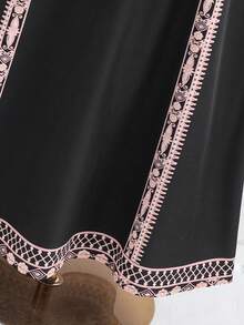 女童宽松圆领印花长裙，适合中东度假风、休闲穿搭，春夏秋季皆宜。 - 黑色 - 查看 6