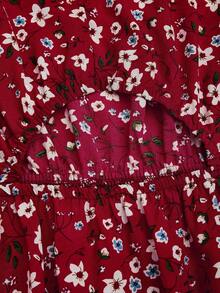 Sweetra Váy Maxi xẻ cổ chữ V khoét sâu cho nữ cỡ lớn, Váy đi biển họa tiết hoa nhỏ màu đỏ tía cổ điển thanh lịch, Xuân/Hè - Đỏ - Xem 6