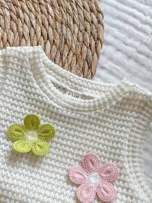 SHEIN Vintaside Kids Bộ đồ hai mảnh cho bé gái mùa hè, màu be nhạt, họa tiết hoa jacquard, áo tank top cổ tròn và quần short, thích hợp cho các hoạt động hàng ngày, dã ngoại, thư giãn tại nhà, đi học. - Màu be - Xem 8