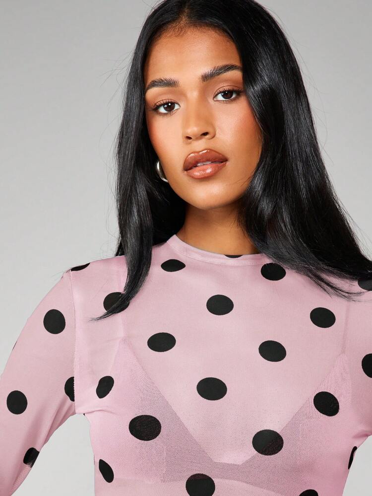 MISSGUIDED Polka Dot Mock Neck Long Sleeve Fitted Top With Allover Black Dots Ribbed Texture Mesh Knit Pullover Sweater Fall Winter Layer