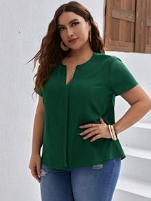 SHEIN Clasi 大码女式纯色V领短袖休闲衬衫 - 墨綠色 - 查看 4