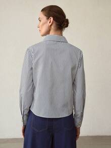 MOTF PREMIUM 条纹印花半扣衬衫 - 黑與白 - 查看 3