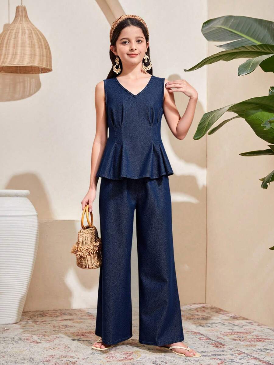 SHEIN 2Pcs Tween Girls Fashion Casual Y2k Vintage Cool Street Two Pieces Set Of Dark Blue Sleeveless Denim Top With A Cinched Waist And Pleated Design And Loose Jeans With Elastic Band Waist For Kids Clothes Tween Girls Dailywear And Kids Spring And Summer Rave Outfits Festival And Outfits Streetwear Clothes - Blue - View 1