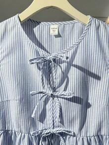 SHEIN 少女蓝白条纹休闲优雅度假风露肩褶皱短款T恤 - 藍白色 - 查看 6