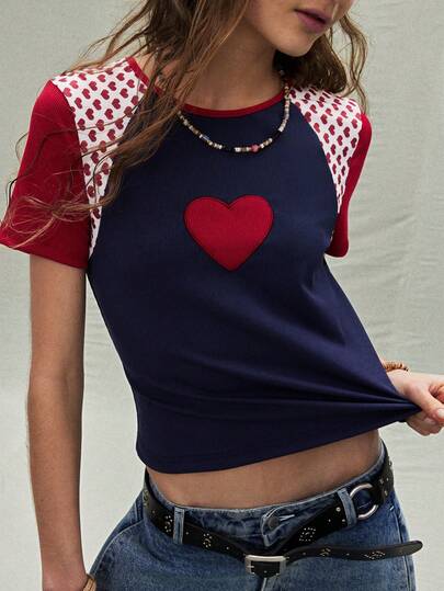SoleilVie 2026 Spring/Summer Bohemian Style Knit Patchwork Fitted Heart Embroidery Round Neck Short Sleeve Women T-Shirt, Spring/Summer Top