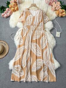 Airaco 女士V领短袖收腰喇叭连衣裙，白色抽象叶子印花，优雅百搭，适合休闲外出、度假、通勤、办公等各种场合，面料柔软舒适，可机洗。 - 卡其色 - 查看 8