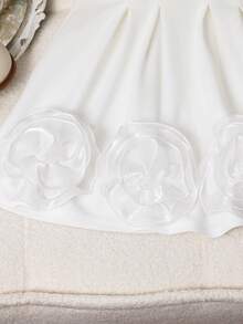 SHEIN Young Girl Woven Solid Color Round Neck Sleeveless Ruffle Hem Casual Dress Young Girl Dress Ivory Kids Dress Flower Girl Dress Sleeveless Dress White Elegant Dress,Kids - White - View 7