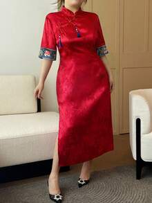 Vibekara 大码女式中国风新款旗袍领收腰半袖短裙，飘逸缎面质感，优雅流苏饰边，复古休闲连衣裙，适合约会和聚会，中国红 - 紅色 - 查看 4