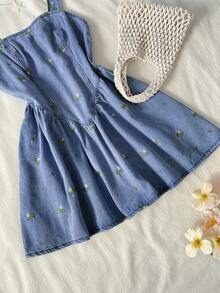 Elamini 女士花卉刺绣休闲牛仔吊带裙 - 藍色 - 查看 3