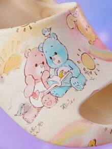 SHEIN X Care Bears Dép xăng đan hình hoạt hình dễ thương cho bé gái, trẻ nhỏ và trẻ em, dép đi vườn, chất liệu EVA nhẹ và thoải mái, thích hợp cho bãi biển, hoạt động ngoài trời, trong nhà, unisex. - Màu be - Xem 6