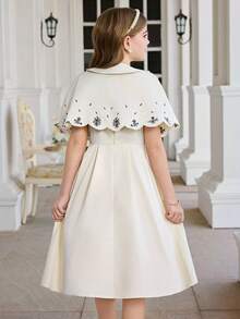 SHEIN Đầm công chúa không tay xếp ly eo, màu trơn thanh lịch dành cho bé gái, họa tiết in nổi, viền bèo nhún, kiểu dáng sang trọng. - Màu Khaki - Xem 9