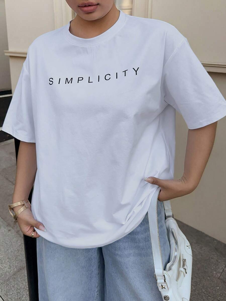 Dazy Plus Letter Print Casual Loose Fit Crew Neck Short Sleeve T-Shirt, Streetwear Style, White - White - View 1