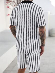 Manfinity RSRT 2pcs Men's Spring/Autumn Comfortable Jacquard Striped Short Sleeve Shirt And Elastic Drawstring Shorts Set, Suitable For Casual, Office, Home, Party, Dating, Business, Driving Or Cycling, Formal Or Informal Occasions, Great For Self-Wear Or Gift To Friends, Classic Best-Selling Outfit, Shanben Series - Black - View 2