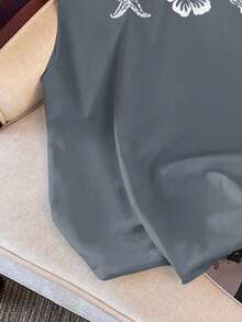 Manfinity Joysei Grey Starfish & Shell Print Casual Sleeveless Vest For Men - Grey - View 4