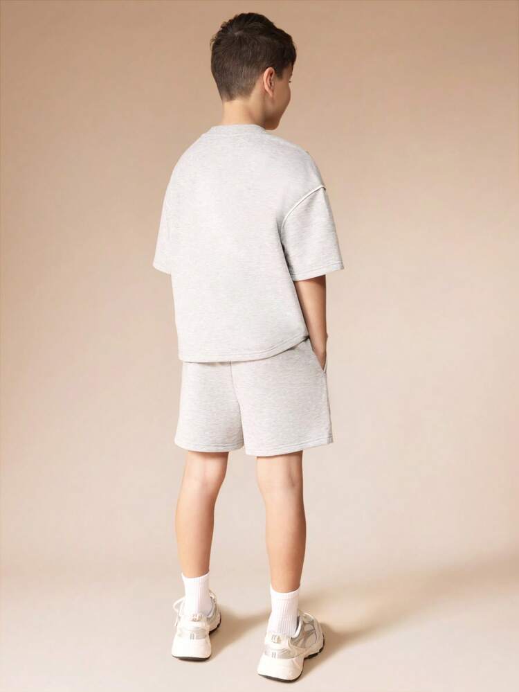 Two Piece Tee And Shorts Set With Contrast Piping