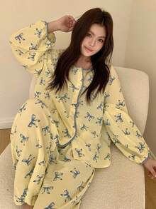 Dazy Plus 大码女式蝴蝶结印花纽扣长袖上衣和裤子睡衣套装 - 黃色 - 查看 7