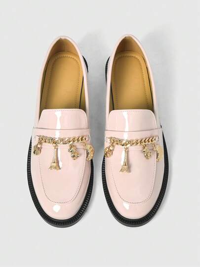 ROMWE Kawaii Chaussures en cuir brillantes à semelle épaisse pour femmes, style académique anglais de printemps et d'automne avec décoration métallique en chaîne, motif d'ours et de cadenas d'amour, chaussures plates de bureau confortables pour le travail avec talon épais. Idéal pour la Saint-Valentin.