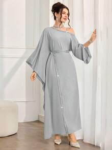 Al Najma Women's Solid Color Oblique Shoulder Long Sleeve Slit Waist Elegant Arabic Dress - Light Grey - View 7