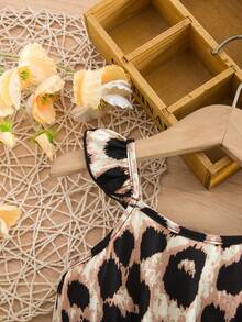 SHEIN 女宝宝度假休闲可爱豹纹短袖连衣裙 - 棕色 - 查看 3