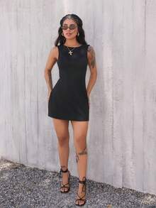 Rayane Ketlyn Mystra Women's Solid Color Minimalist Backless Casual Dress - Black - View 6