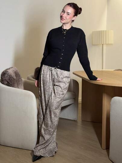 Abrilcols 薄款性感豹纹阔腿裤，适合休闲穿搭，返校季