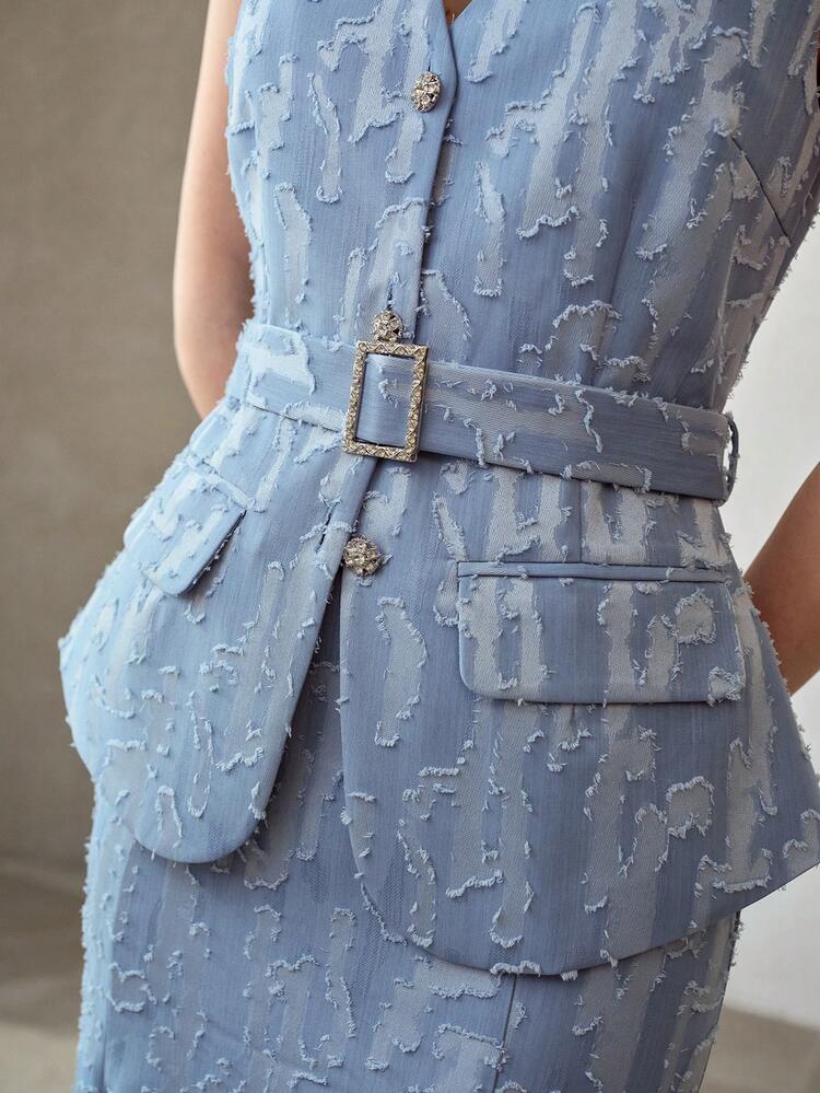 RAW EDGE TEXTURED KNIT BUCKLE BELTED BUTTON UP SLEEVELESS TOP