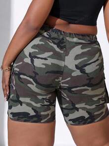 CurvyTilda Plus Size Women's High Waisted Slim Fit Sexy Camo Cargo Denim Shorts, For Hourglass Body Shape, For Body Shape, For Summer - Multicolor - View 2