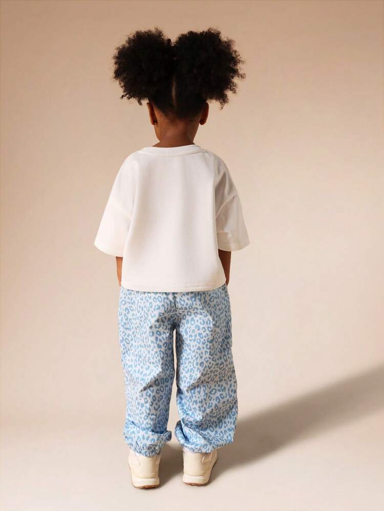 Oversized T-Shirt With Leopard Print Trousers Set