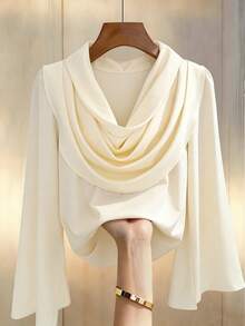 Rafferiza 女士优雅深V领夸张超长开衩喇叭袖杏色衬衫 - 杏色 - 查看 1