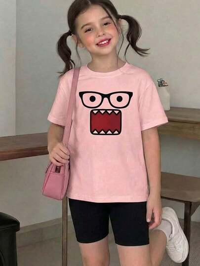 2件套少女休闲眼睛图案印花短袖T恤和短裤套装，适合夏季穿着